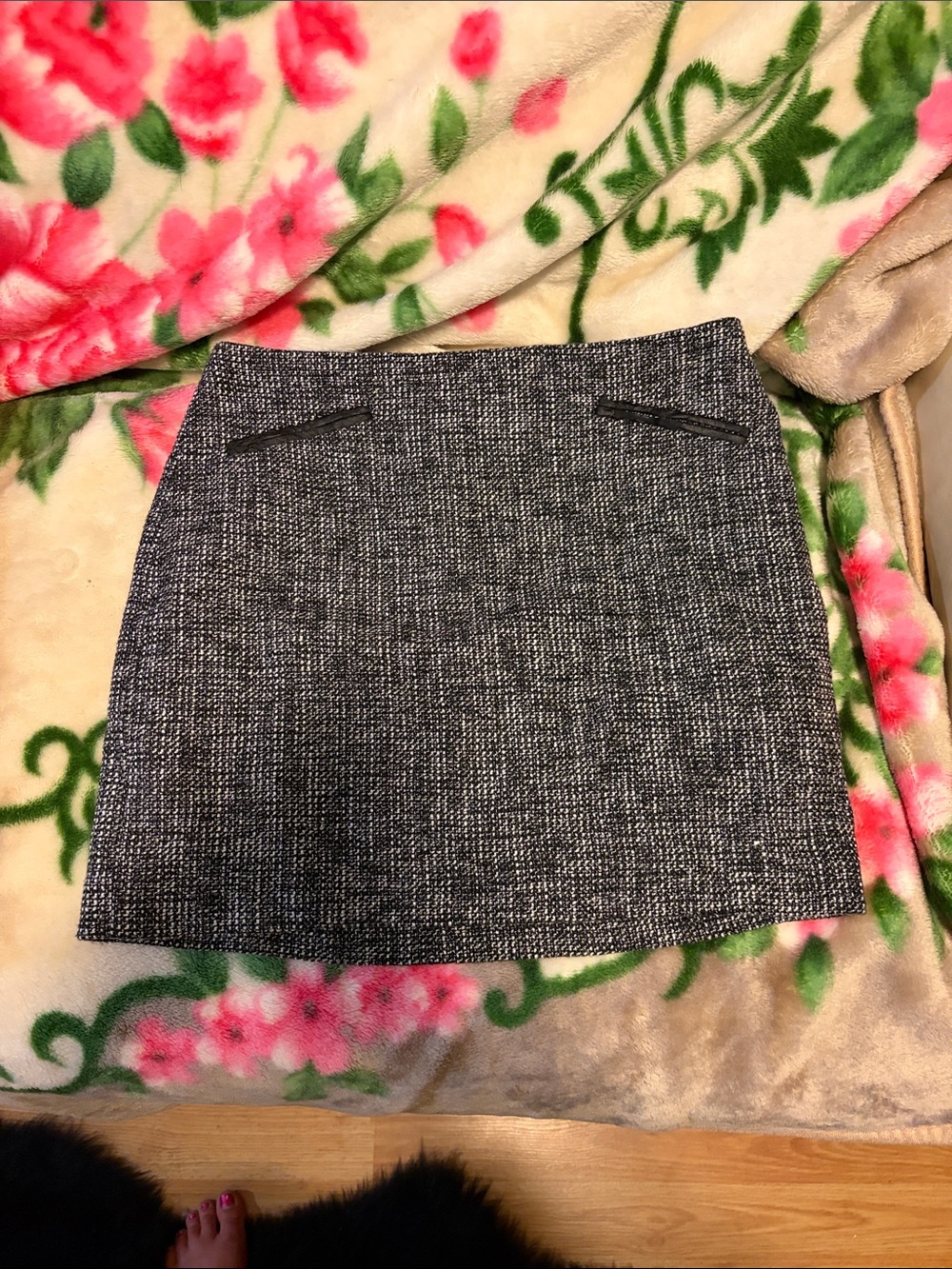 Banana Republic Black and White Tweed Mini Skirt
